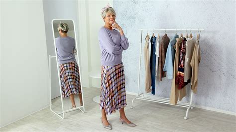 pokienet 50|Móda pro ženy 50+: Stylistka radí, jaké trendy si .
